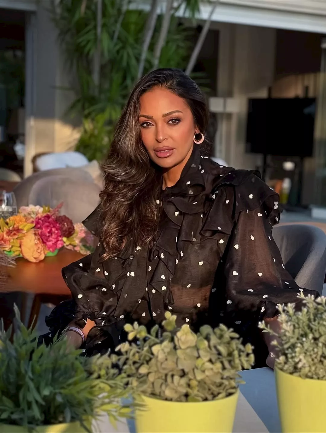 داليا البحيري تتصدر الترند بإطلالة جريئة في أحدث ظهور لها 3 داليا البحيري تتصدر الترند