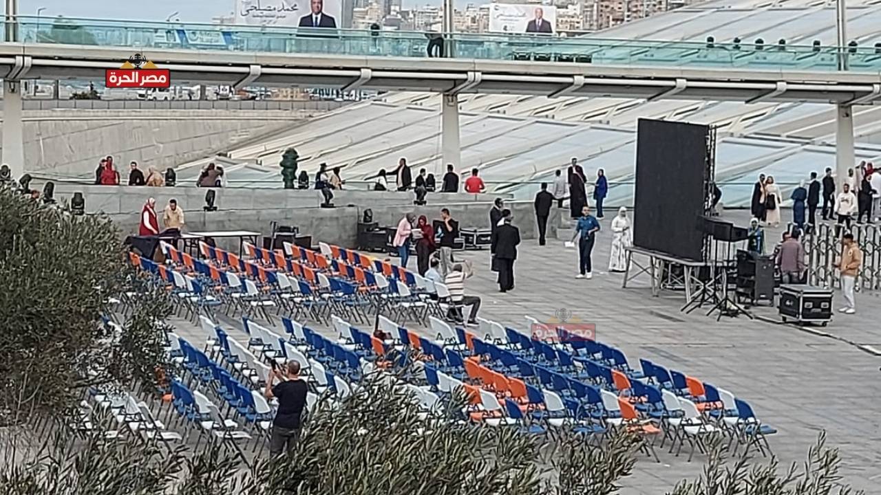 شاشات ضخمة في مكتبة الإسكندرية لعرض حفل افتتاح المتحف المصري الكبير 1 شاشات ضخمة في مكتبة الإسكندرية لعرض حفل افتتاح المتحف