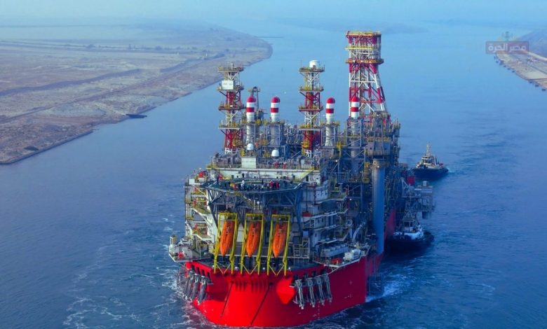 مصر تصدر شحنة غاز مسال جديدة إلى اليونان