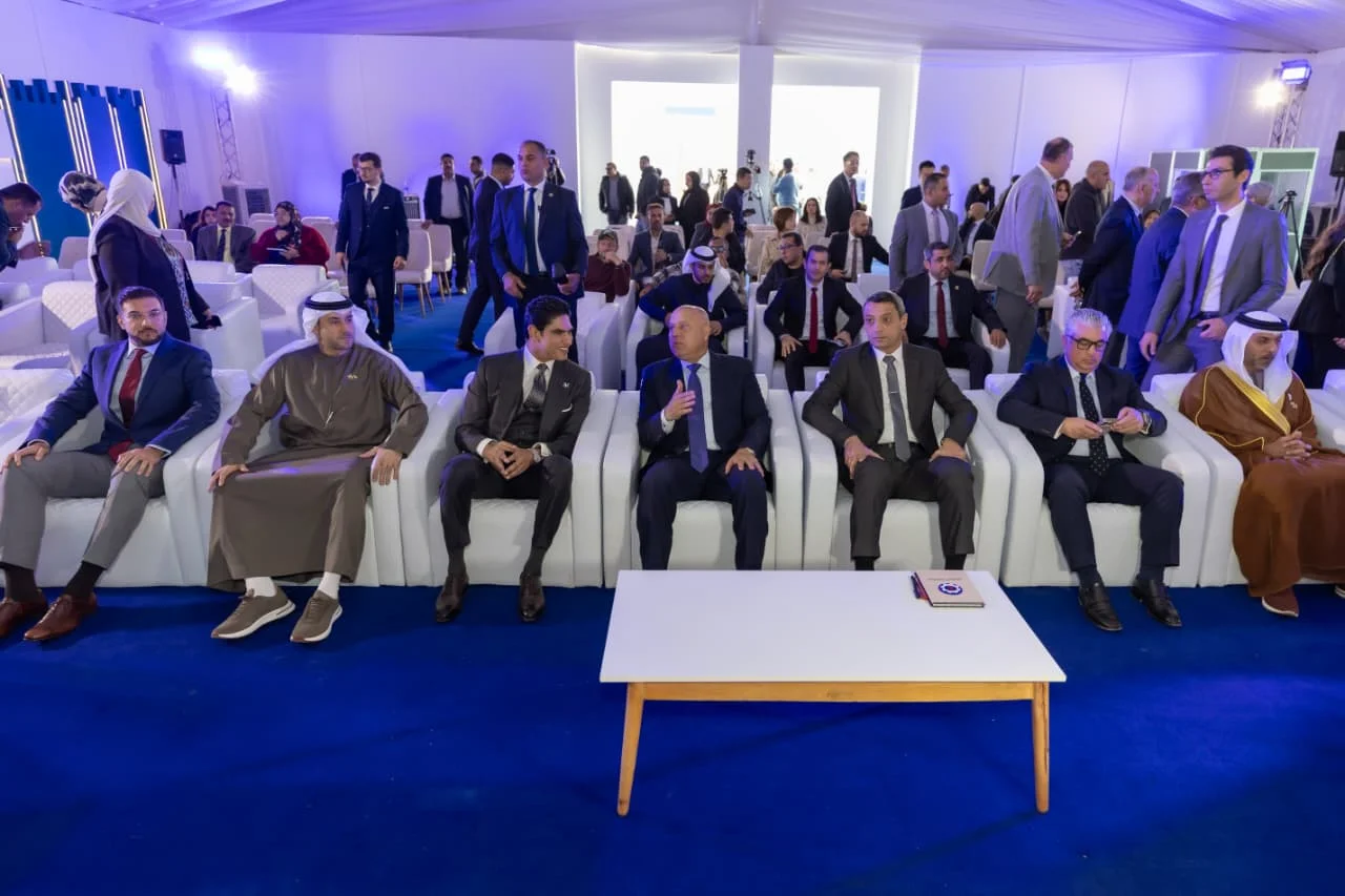 بحضور كامل الوزير.. وضع حجر الأساس لمجمع «أتوم سولار» لإنتاج ألواح الطاقة الشمسية بالعين السخنة